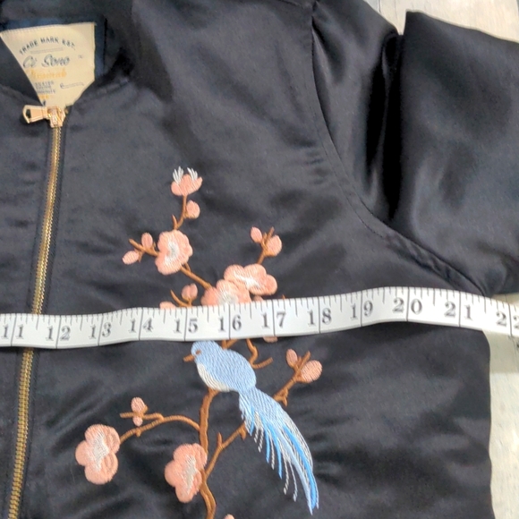 Ci Sono Japanese cherry blossom bird embroidered bomber Jacket Size Medium - Picture 5 of 7